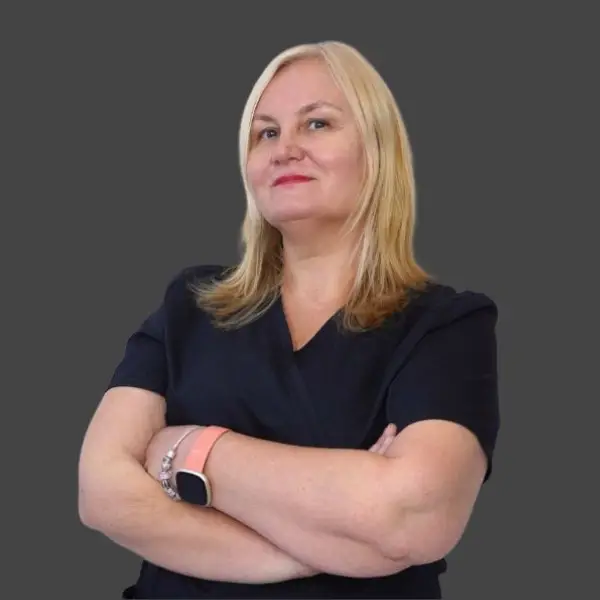 denisa tecnico clinica capilar velazquez